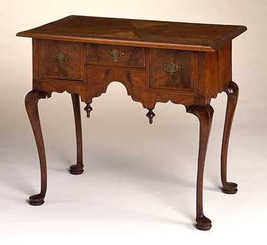 Colonial Furniture: History & Characteristics | Study.com