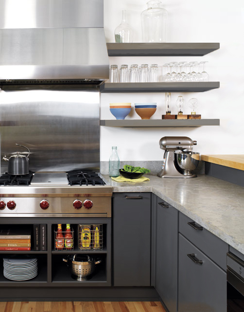 Floating Shelves for a Modern & Airy Kitchen Design