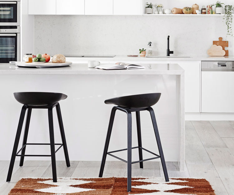 11 kitchen bar stools and how to choose the right one