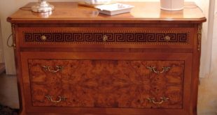 Interior: living room chest Furniture Chest, Accent Chests For
