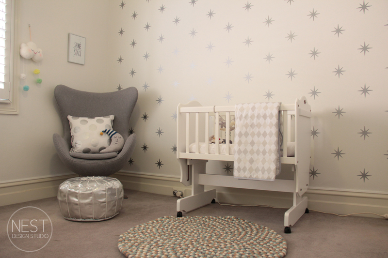 Strike gold with metallic nursery accessories - Savvy Sassy Moms