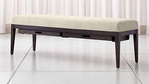 The upholstered bench: noble for every room