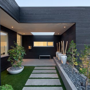 Modern Garden House 10