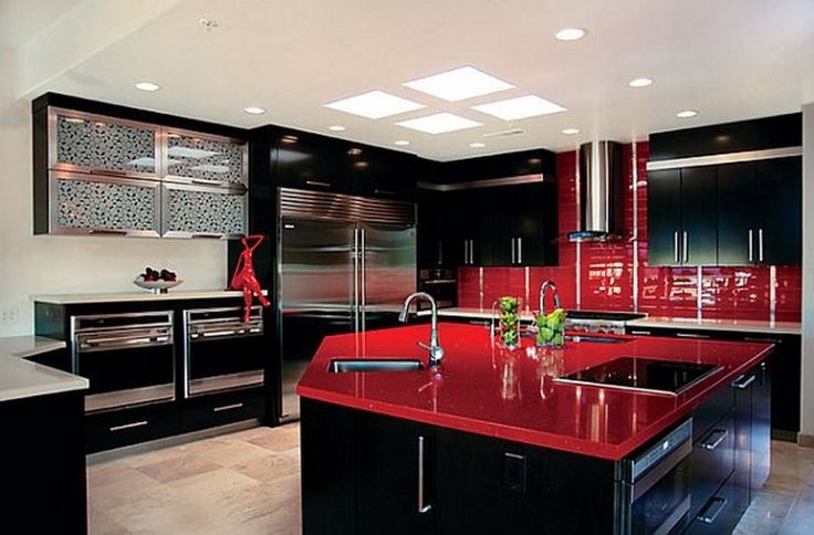 The red kitchen: striking appearance for the modern interior design style