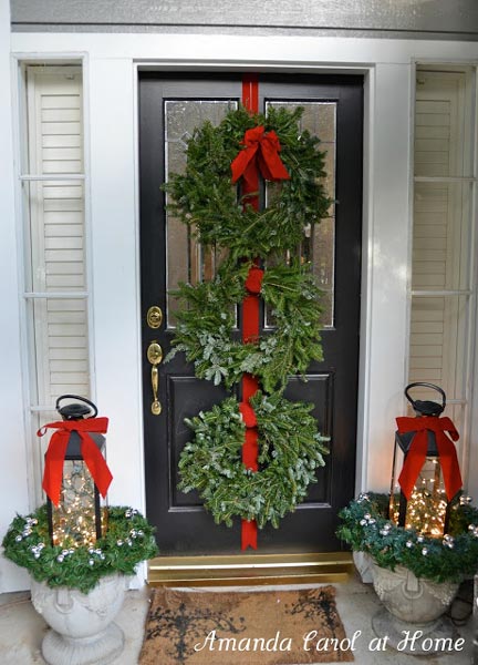 40 Festive Christmas Door Decoration Ideas | Ideas and Inspiration