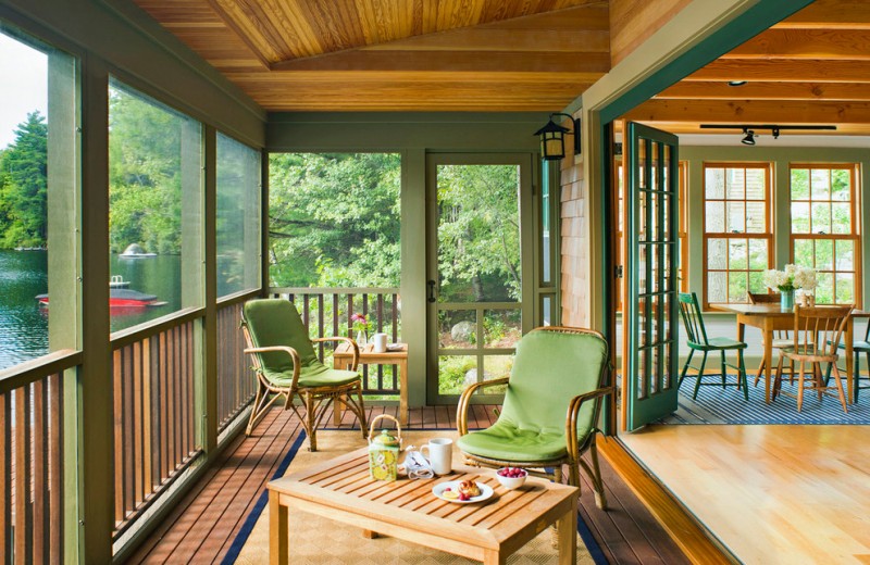 Amazing Green Porch Design