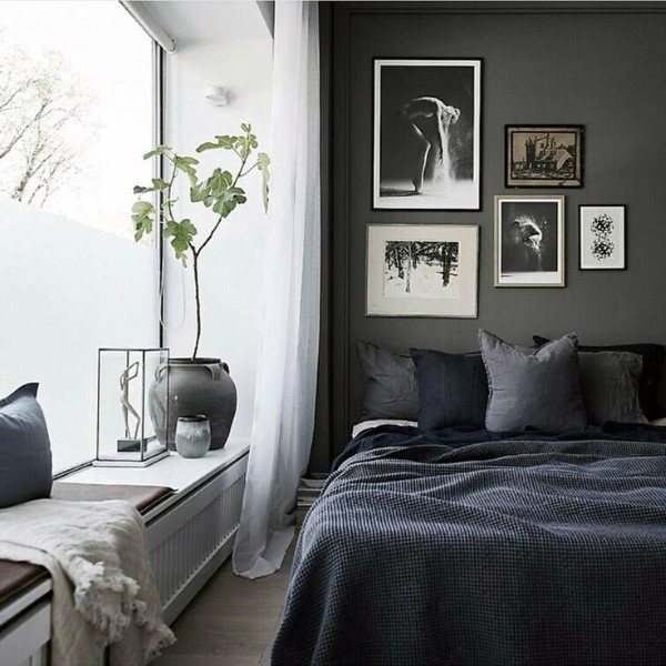 Bedroom Designs With Dark Wall 4