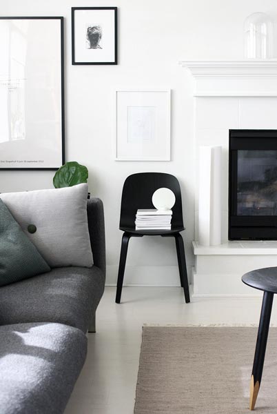 Black White Livingroom Ideas 11