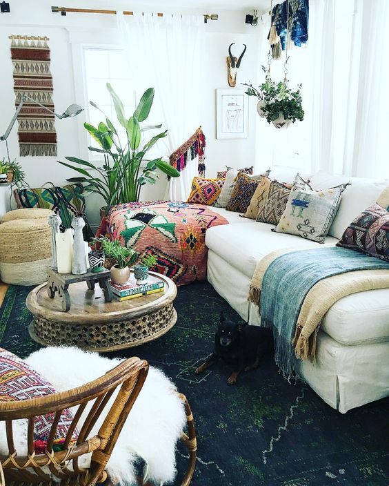 26 Bohemian Living Room Ideas - Decoholic