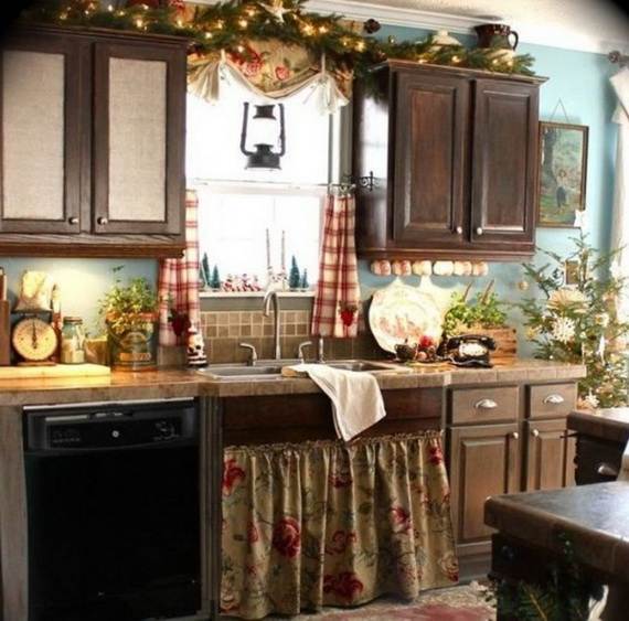 50 Cozy Christmas Kitchen Décor Ideas - family holiday.net/guide to