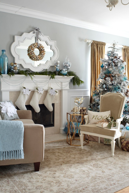 Living Room Christmas Decoration Ideas as well as 55 Dreamy