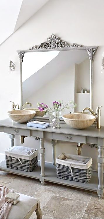 Gorgeous Grays ○ Bathroom | Bathroom Inspiration | Chic bathrooms