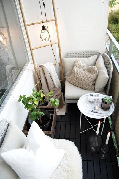 Cozy And Lovely Balcony On A Budget 8