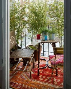 How to Make the Most of Your Seriously Small Apartment Balcony