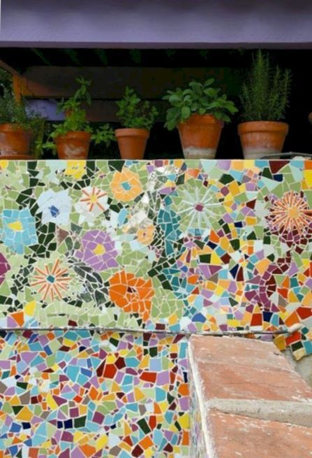 61 Pretty DIY Mosaic Decorations to Inspire Your Own Garden