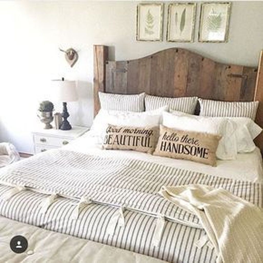 40 Excellent Dream Bedrooms With Vintage Touch That Will Thrill You
