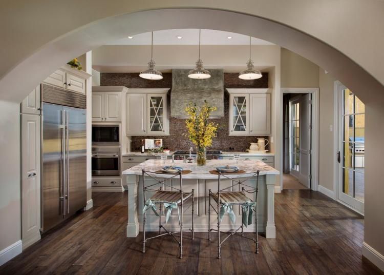 20 Wonderful Examples Of Wood Laminate Flooring For Your Kitchen