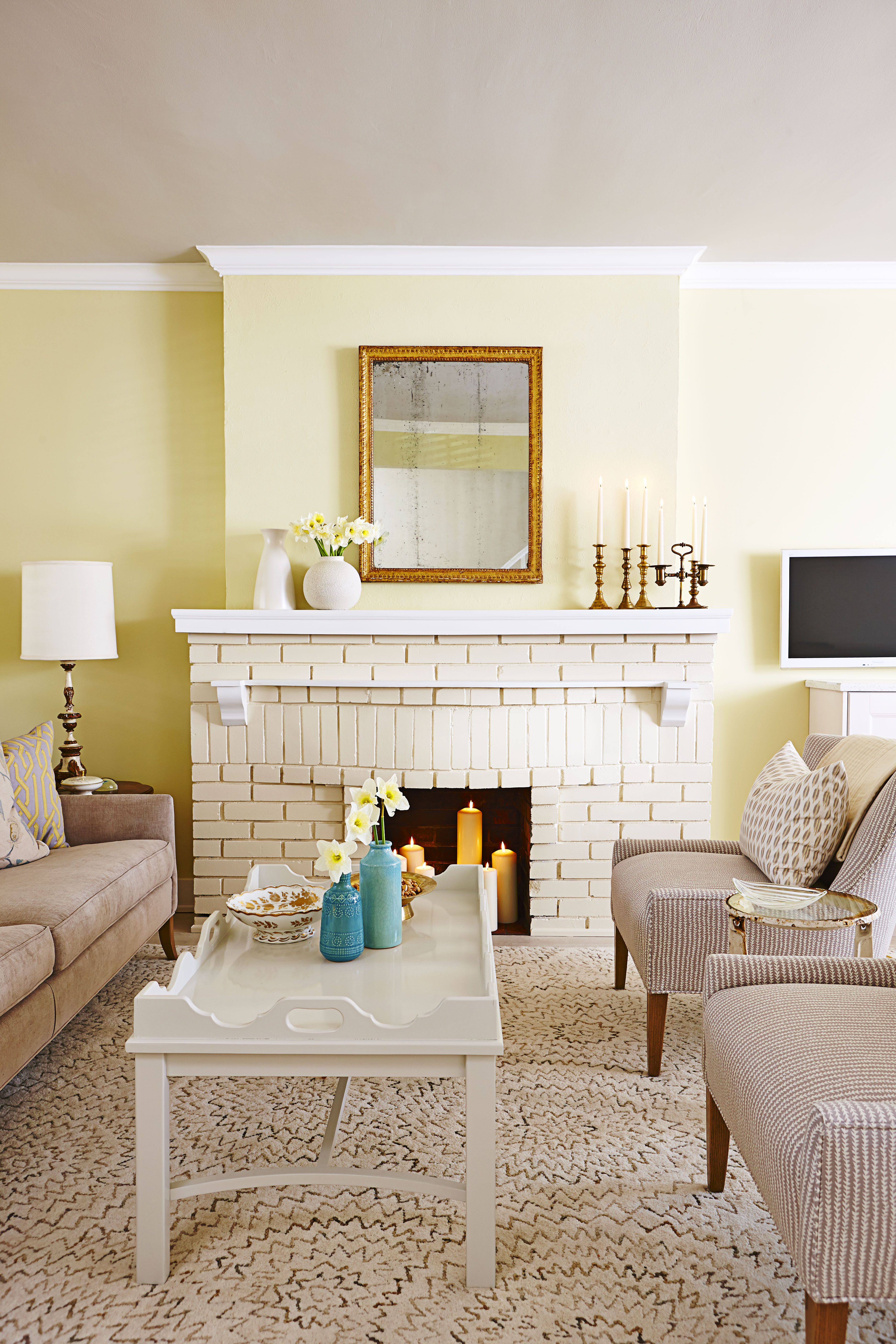 18 Fireplace Decorating Ideas - Best Fireplace Design Inspiration