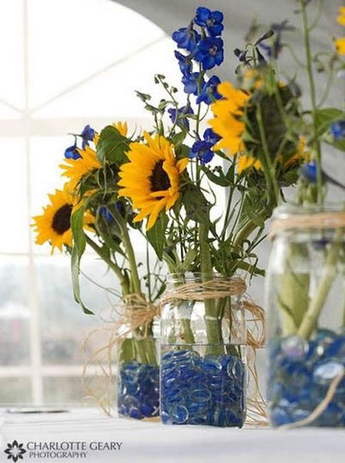 25 Creative Floral Designs with Sunflowers, Sunny Summer Table