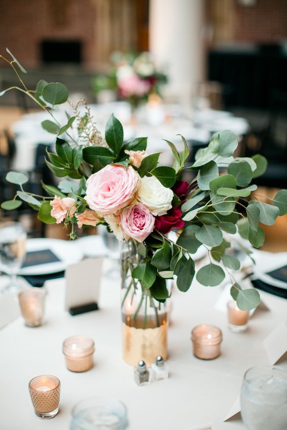 Flower Arrangements For Table Decorating