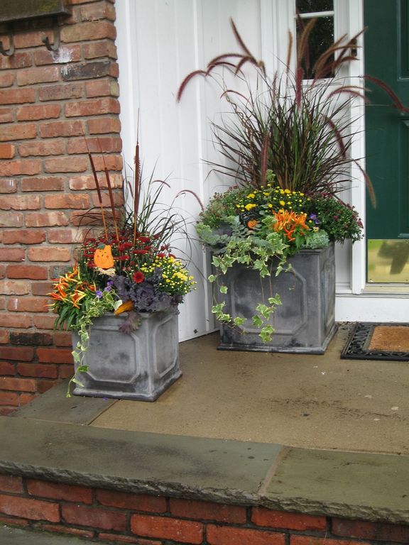 20+ Gorgeous Fall Planters Ideas For Front Door | Fab Fall Front