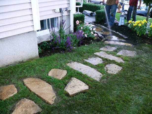 DIY Garden Paths And Backyard Walkway Ideas | The Garden Glove