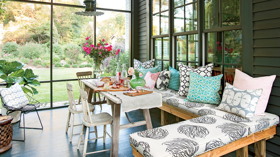 Modern And Cozy Porch Ideas 6