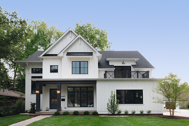 Modern Farmhouse Balcony