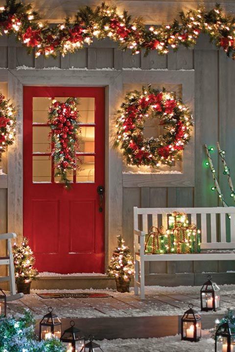 50 Best Outdoor Christmas Decorations - Christmas Yard Decorating Ideas