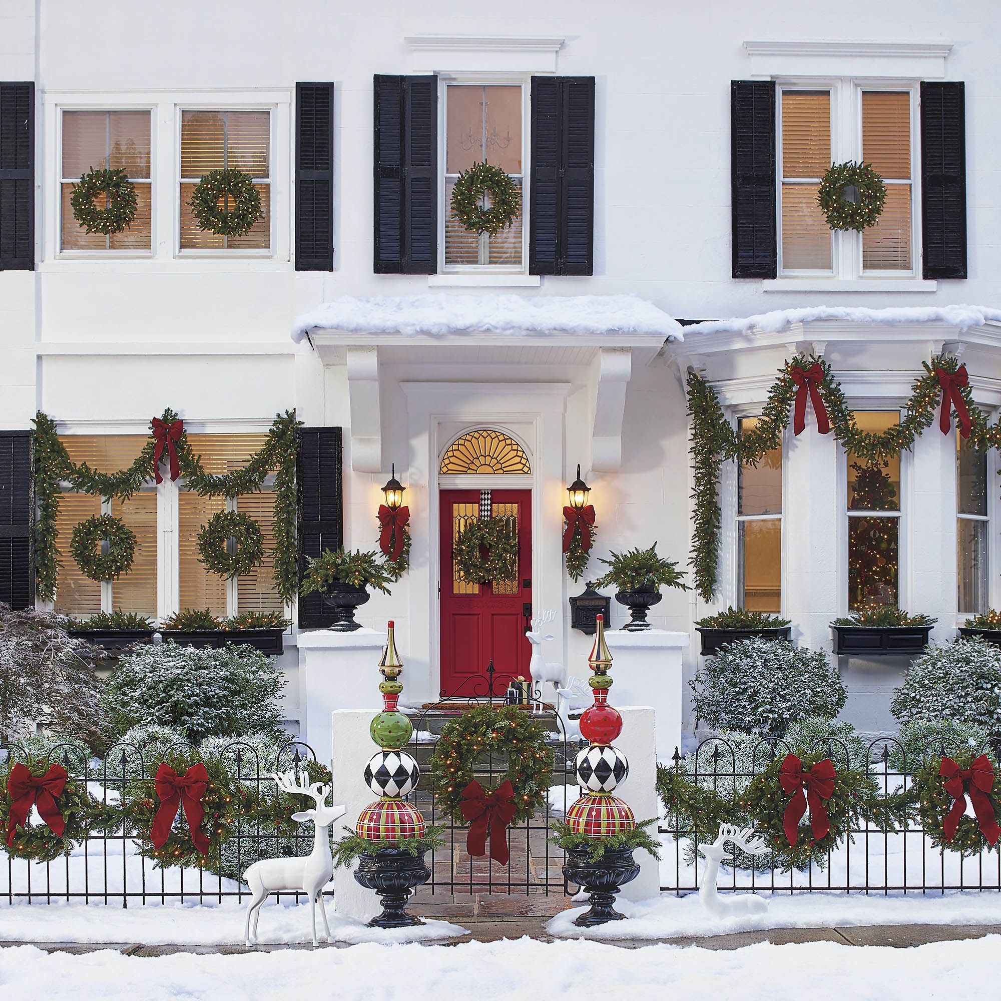 70 Picture-Perfect Outdoor Christmas Decoration Ideas