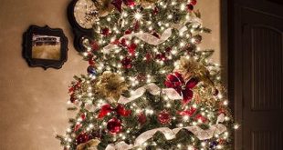 Beautiful Christmas Tree Decorations Ideas | Deck the Halls