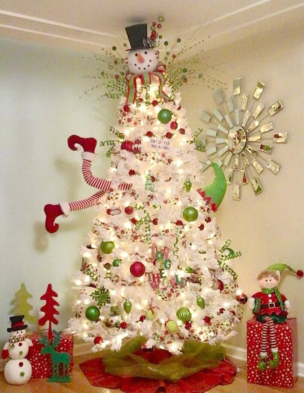 Pretty Christmas Trees Ideas 8