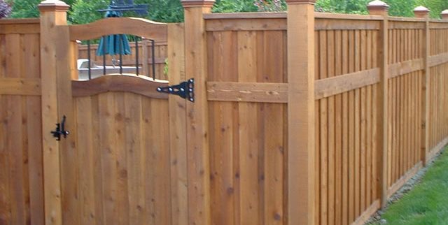 Privacy Fence Design Ideas - Landscaping Network