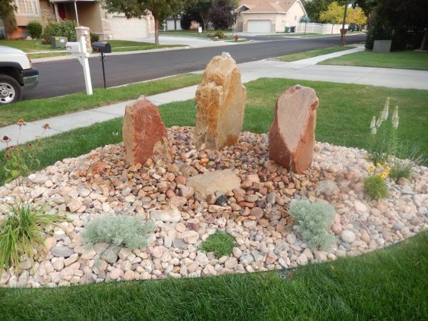 20 Rock Garden Ideas and A Guide on How to Build Your Own