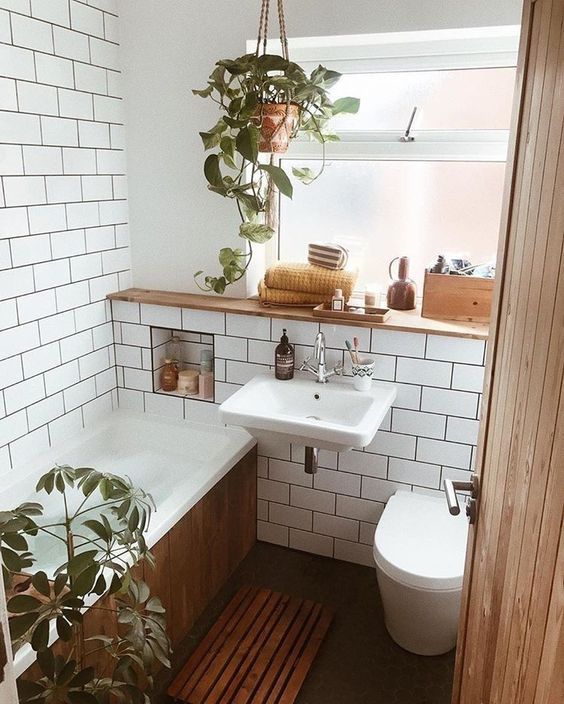 Rustic Small Bathroom Wood Decor Design 11