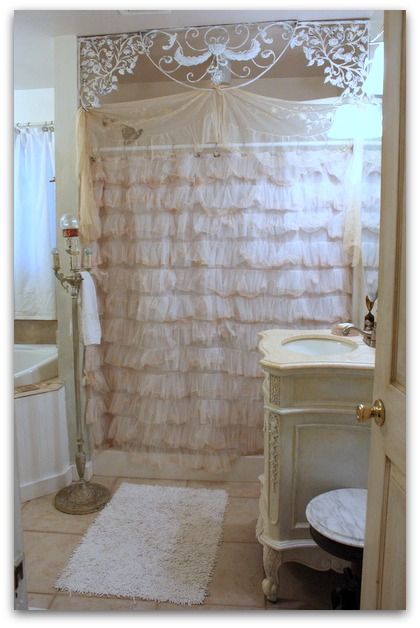 Shabby Chic Bathroom Decor Ideas 4