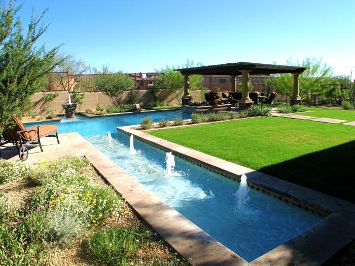 10 Awesome Swimming Pools for Small Backyards - Rilane