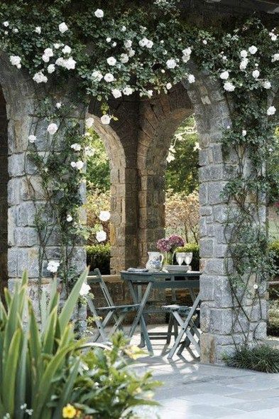 Unordinary French Country Patio That Make Your Flat Look Great 17