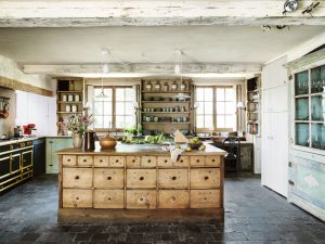 24 Farmhouse Style Kitchens - Rustic Decor Ideas for Kitchens