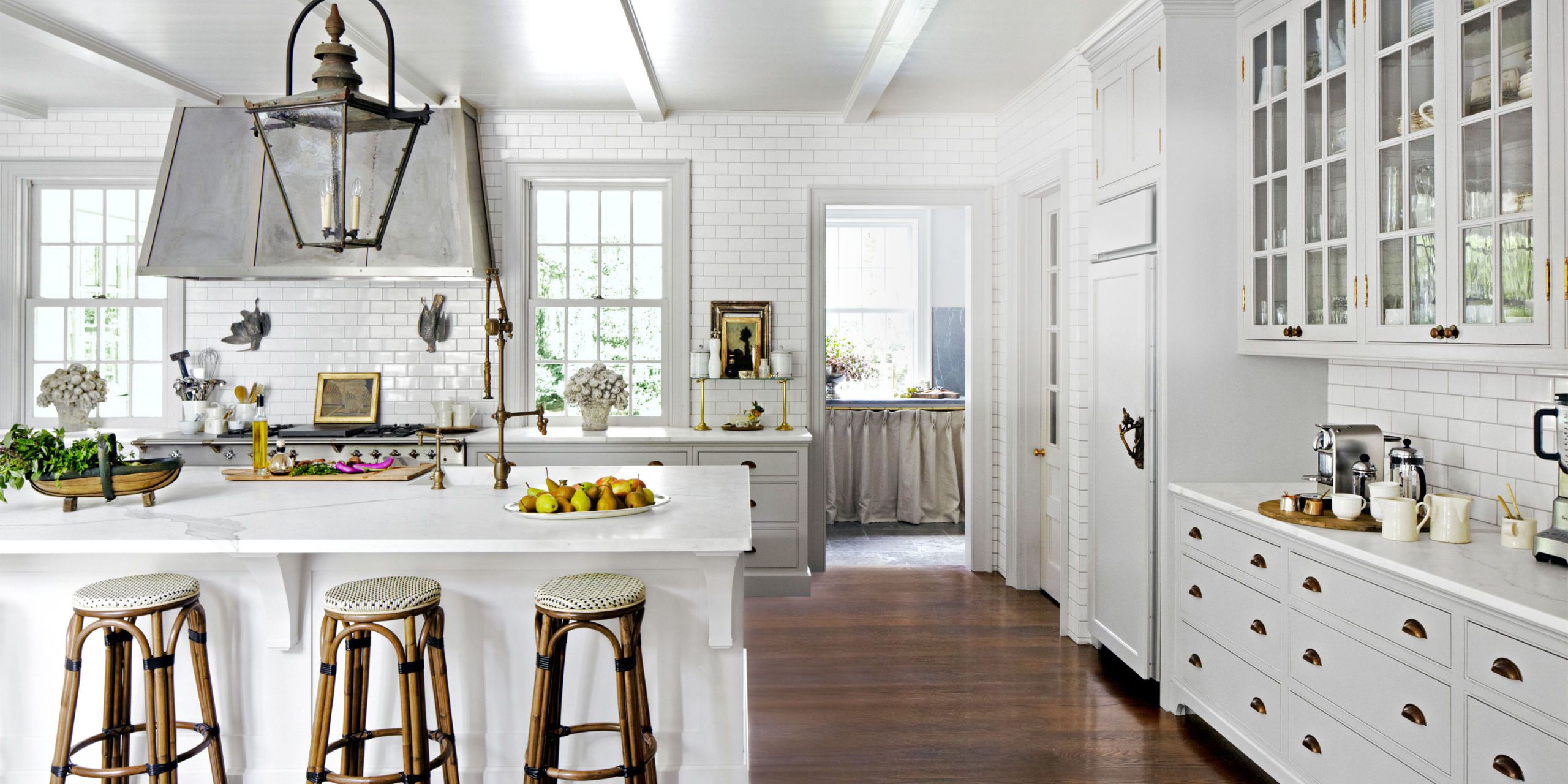 White Kitchen Design Ideas