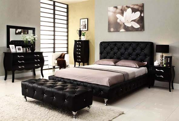 Beauty in black in your bedroom furniture