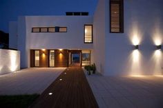 Contemporary outdoor lighting