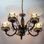 How to buy a chandelier online