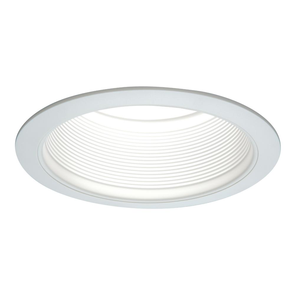 Recessed lighting fixtures