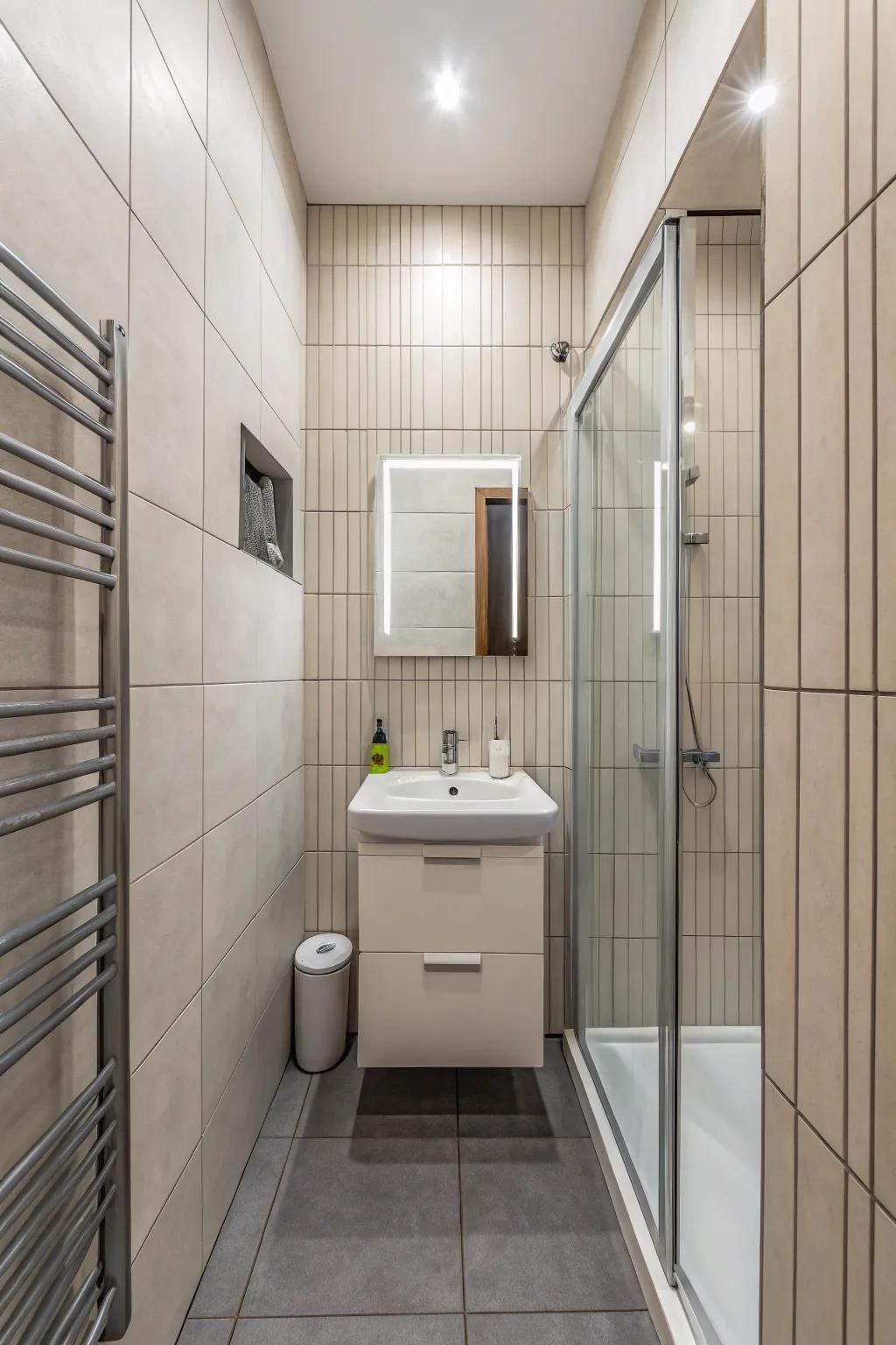Tile patterns that visually enlarge bathroom space.