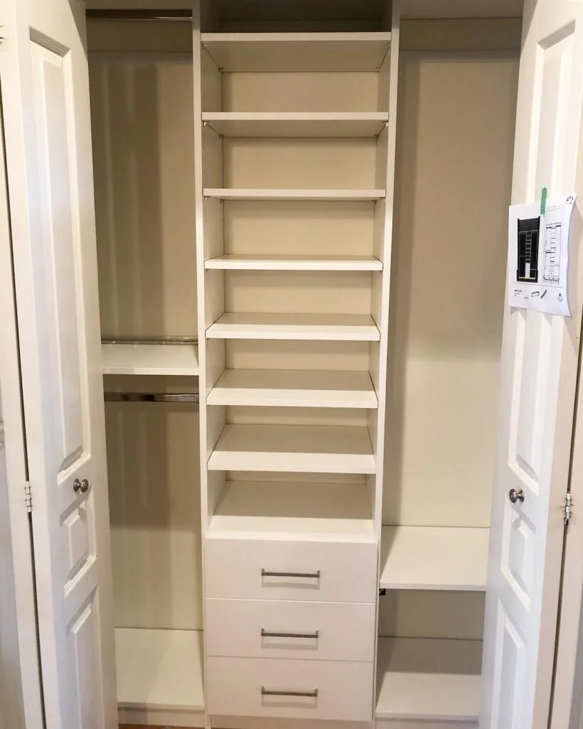 Compact basement closet